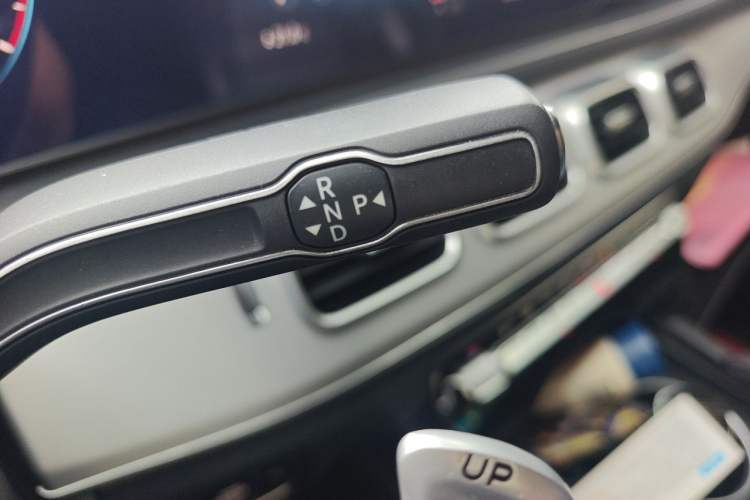 Used Mercedes-Benz GLE Coupe 2020 GLE 450 4MATIC Coupe SUV Luxury Model Gear Lever