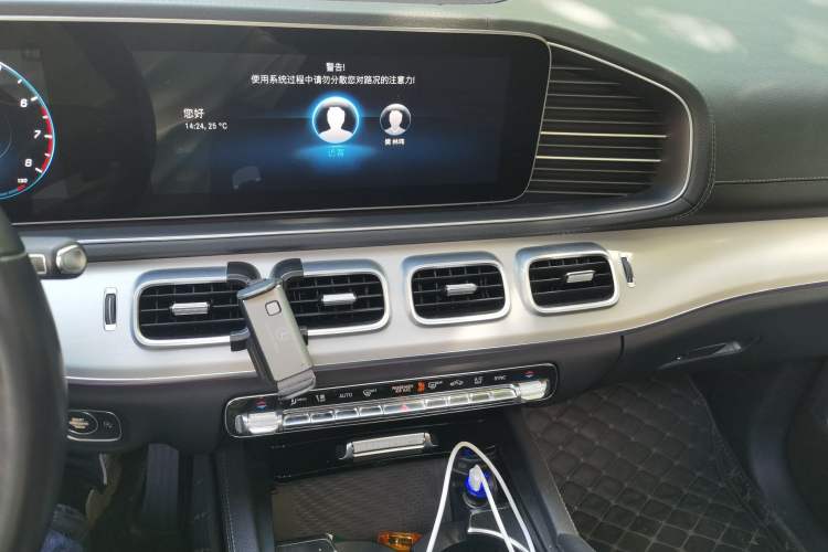 Used Mercedes-Benz GLE Coupe 2020 GLE 350 4MATIC Coupe SUV Luxury Model Audio And AC Panel