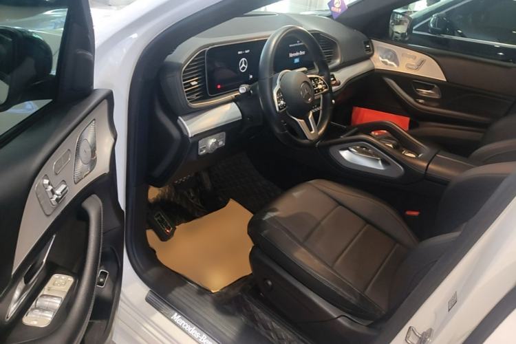 Used Mercedes-Benz GLE Coupe 2020 GLE 450 4MATIC Coupe SUV Fashion Model Driver Seat