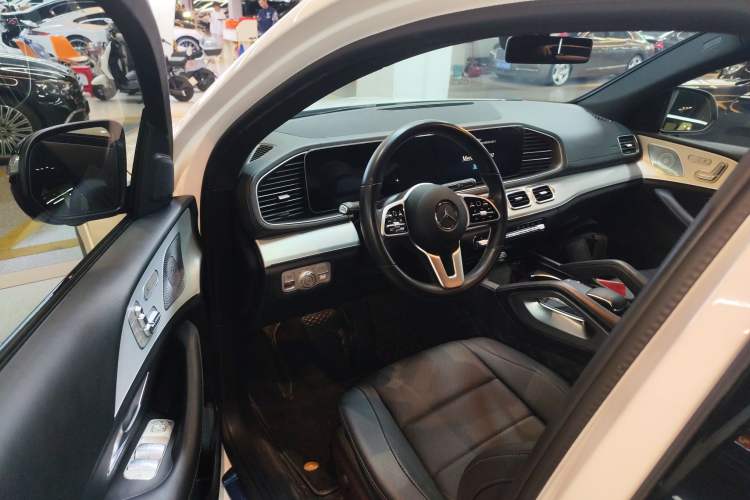 Used Mercedes-Benz GLE Coupe 2020 GLE 350 4MATIC Coupe SUV Luxury Model Driver Seat