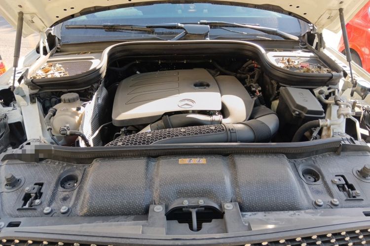 Used Mercedes-Benz GLE Coupe 2020 GLE 350 4MATIC Coupe SUV Fashion Model Engine Bay