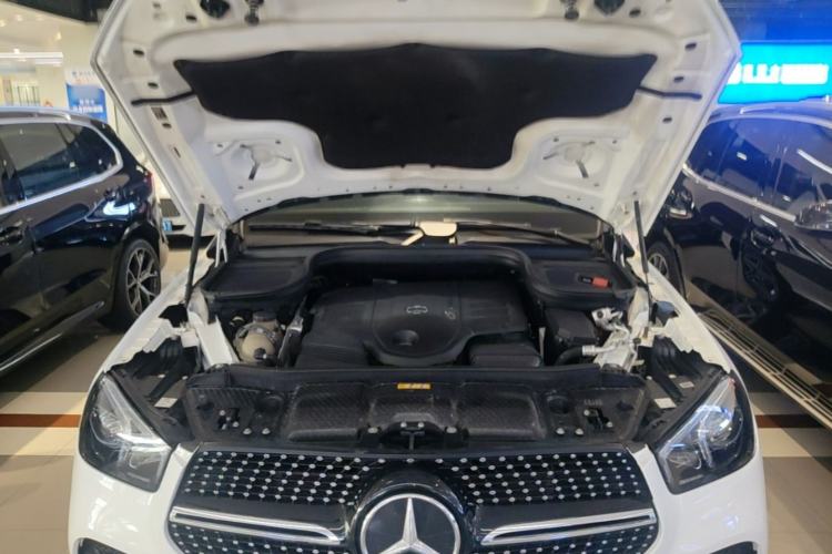 Used Mercedes-Benz GLE Coupe 2020 GLE 450 4MATIC Coupe SUV Fashion Model Engine Bay
