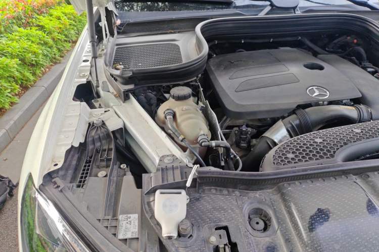 Used Mercedes-Benz GLE Coupe 2020 GLE 350 4MATIC Coupe SUV Luxury Model Engine Bay Right
