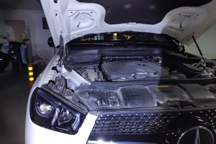Used Mercedes-Benz GLE Coupe 2020 GLE 350 4MATIC Coupe SUV Luxury Model Engine Bay Right