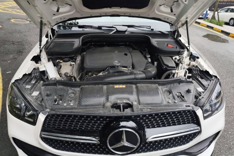 Used Mercedes-Benz GLE Coupe 2020 GLE 350 4MATIC Coupe SUV Luxury Model Engine Bay