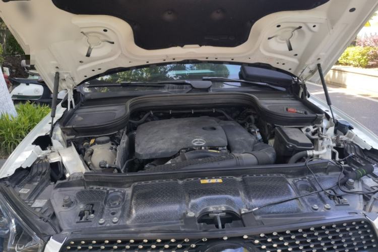 Used Mercedes-Benz GLE Coupe 2020 GLE 350 4MATIC Coupe SUV Luxury Model Engine Bay