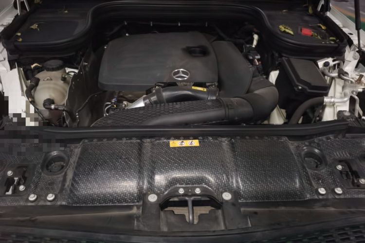 Used Mercedes-Benz GLE Coupe 2020 GLE 350 4MATIC Coupe SUV Luxury Model Engine Bay