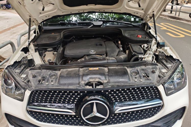 Used Mercedes-Benz GLE Coupe 2020 GLE 350 4MATIC Coupe SUV Luxury Model Engine Bay