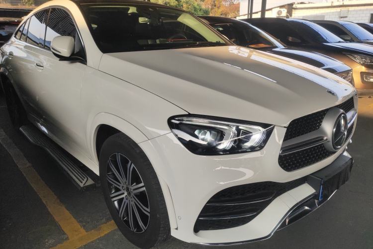 Used Mercedes-Benz GLE Coupe 2020 GLE 350 4MATIC Coupe SUV Fashion Model Exterior 2