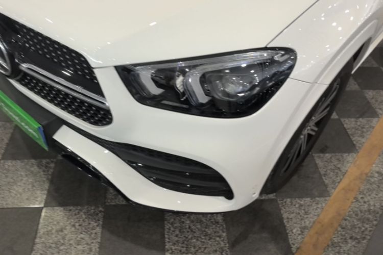 Used Mercedes-Benz GLE Coupe 2020 GLE 350 4MATIC Coupe SUV Luxury Model Exterior 7