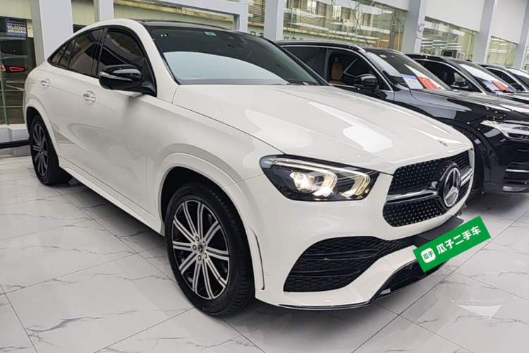 Used Mercedes-Benz GLE Coupe 2020 GLE 350 4MATIC Coupe SUV Luxury Model Front Right 45 Deg