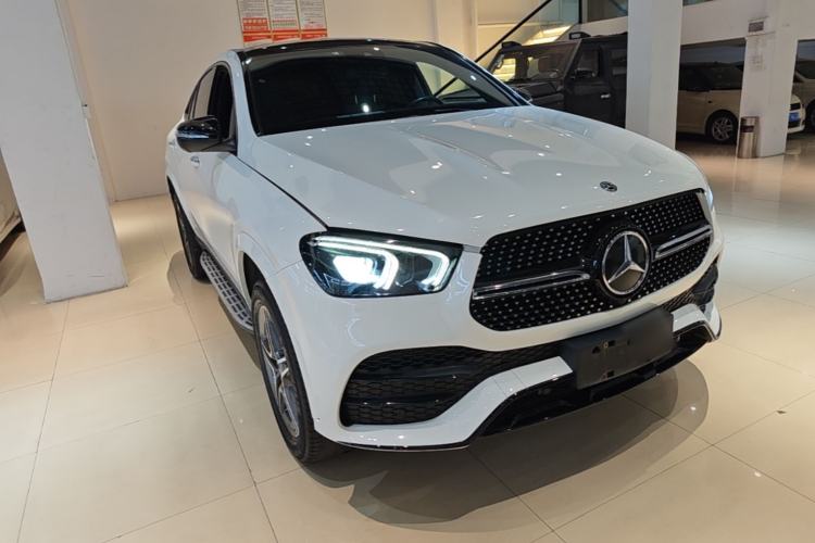 Used Mercedes-Benz GLE Coupe 2020 GLE 450 4MATIC Coupe SUV Fashion Model Front Right 45 Deg