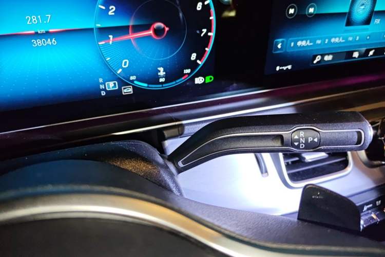 Used Mercedes-Benz GLE Coupe 2020 GLE 350 4MATIC Coupe SUV Fashion Model Gear Lever