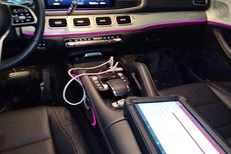 Used Mercedes-Benz GLE Coupe 2020 GLE 350 4MATIC Coupe SUV Luxury Model Gear Lever