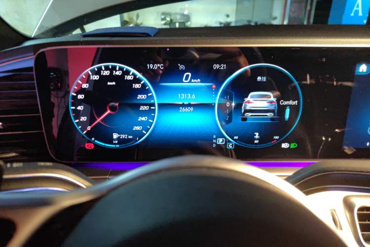Used Mercedes-Benz GLE Coupe 2020 GLE 350 4MATIC Coupe SUV Luxury Model Instrument Cluster