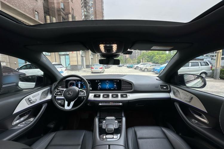 Used Mercedes-Benz GLE Coupe 2020 GLE 450 4MATIC Coupe SUV Fashion Model Interior 1