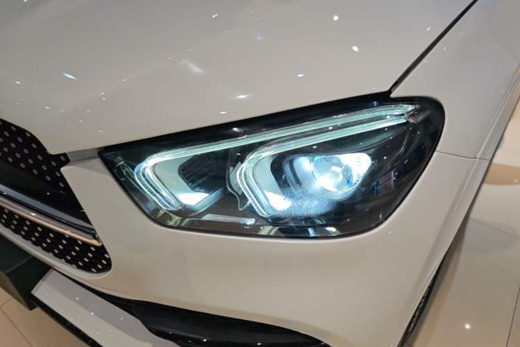 Used Mercedes-Benz GLE Coupe 2020 GLE 450 4MATIC Coupe SUV Fashion Model Left Front Headlight