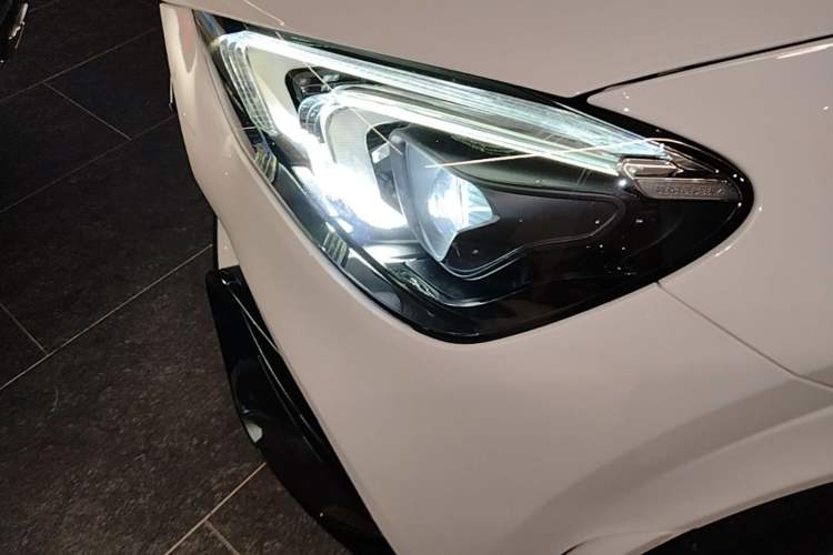 Used Mercedes-Benz GLE Coupe 2020 GLE 350 4MATIC Coupe SUV Luxury Model Left Front Headlight