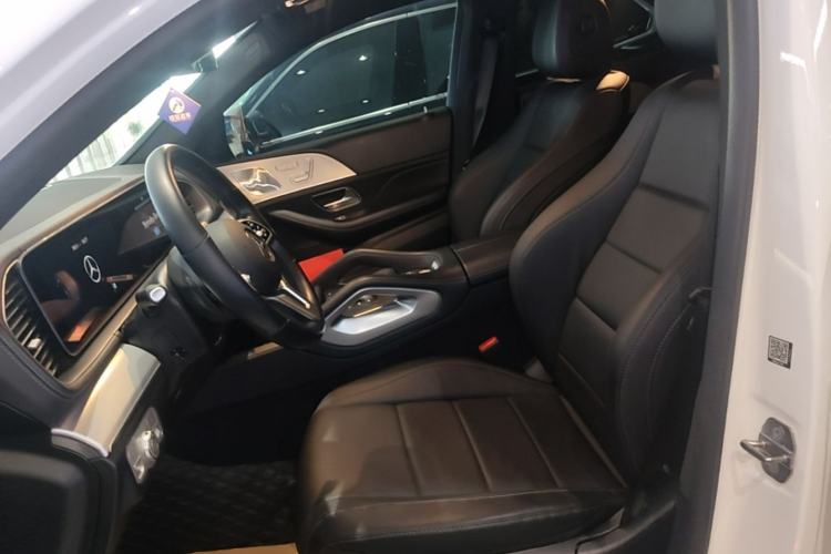 Used Mercedes-Benz GLE Coupe 2020 GLE 450 4MATIC Coupe SUV Fashion Model Left Front Seat