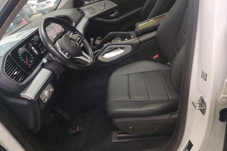 Used Mercedes-Benz GLE Coupe 2020 GLE 350 4MATIC Coupe SUV Luxury Model Left Front Seat