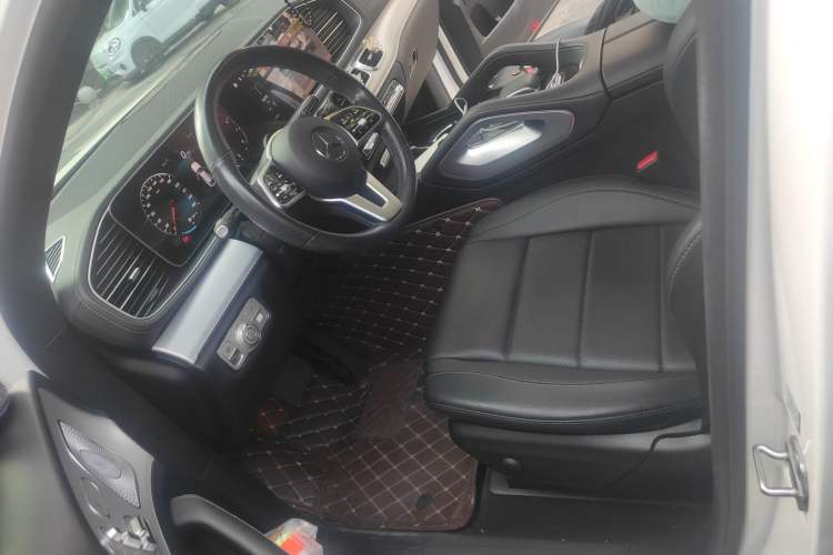 Used Mercedes-Benz GLE Coupe 2020 GLE 350 4MATIC Coupe SUV Luxury Model Left Front Seat