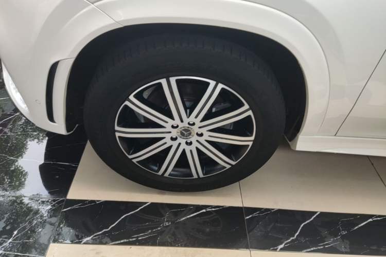 Used Mercedes-Benz GLE Coupe 2020 GLE 350 4MATIC Coupe SUV Luxury Model Left Front Wheel Hub