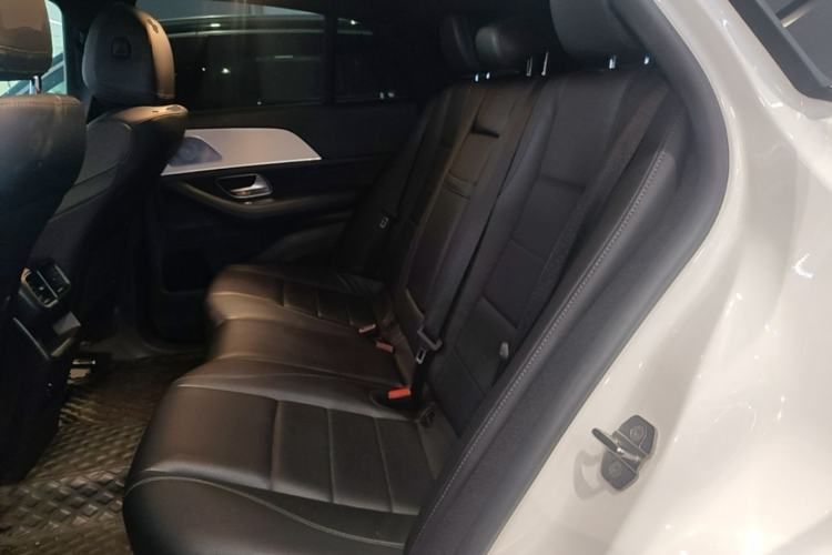 Used Mercedes-Benz GLE Coupe 2020 GLE 450 4MATIC Coupe SUV Fashion Model Left Rear Seat