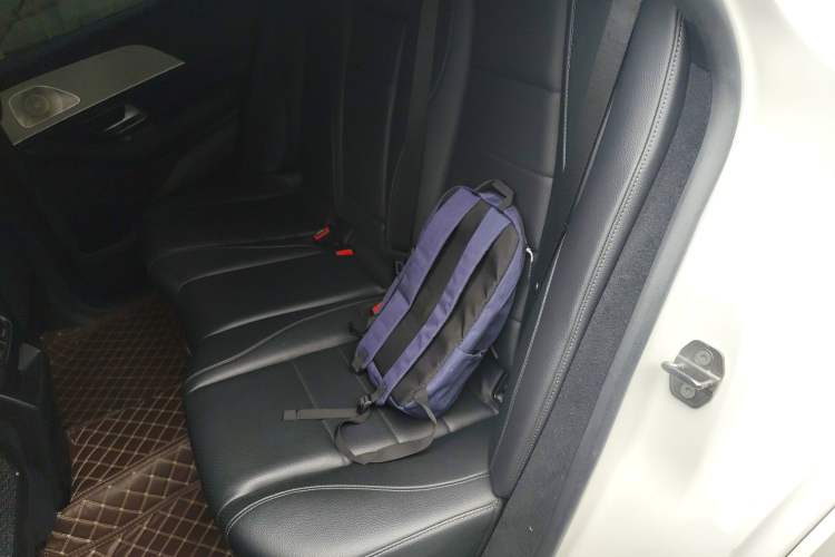 Used Mercedes-Benz GLE Coupe 2020 GLE 350 4MATIC Coupe SUV Luxury Model Left Rear Seat