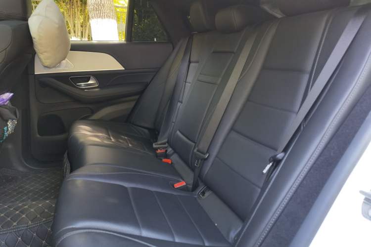 Used Mercedes-Benz GLE Coupe 2020 GLE 350 4MATIC Coupe SUV Luxury Model Left Rear Seat
