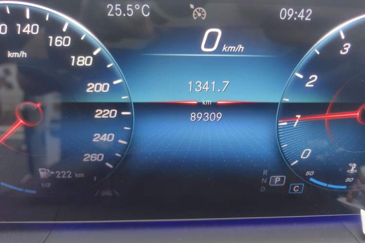 Used Mercedes-Benz GLE Coupe 2020 GLE 350 4MATIC Coupe SUV Luxury Model Odometer Close Up