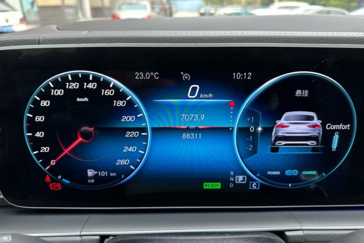 Used Mercedes-Benz GLE Coupe 2020 GLE 450 4MATIC Coupe SUV Fashion Model Odometer Close Up