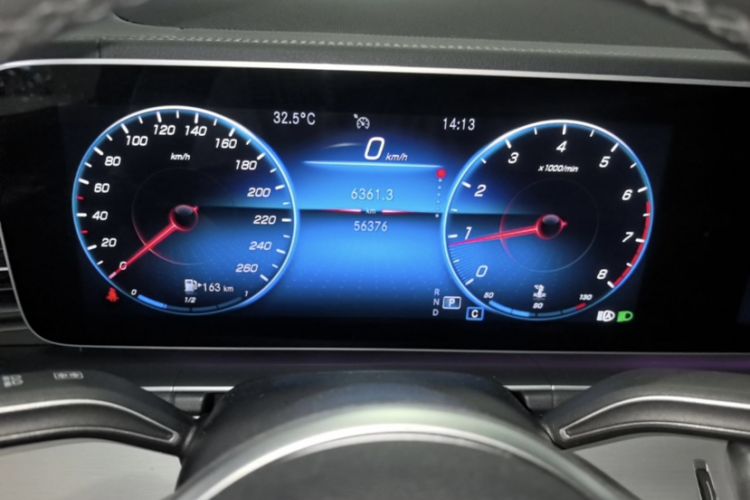 Used Mercedes-Benz GLE Coupe 2020 GLE 350 4MATIC Coupe SUV Luxury Model Odometer Close Up