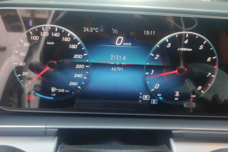 Used Mercedes-Benz GLE Coupe 2020 GLE 350 4MATIC Coupe SUV Luxury Model Odometer Close Up