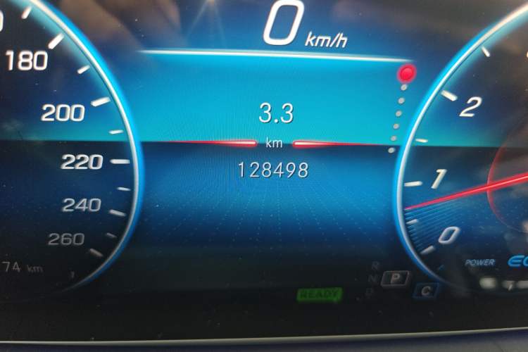 Used Mercedes-Benz GLE Coupe 2020 GLE 450 4MATIC Coupe SUV Fashion Model Odometer Close Up
