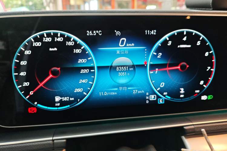 Used Mercedes-Benz GLE Coupe 2020 GLE 350 4MATIC Coupe SUV Luxury Model Odometer Close Up