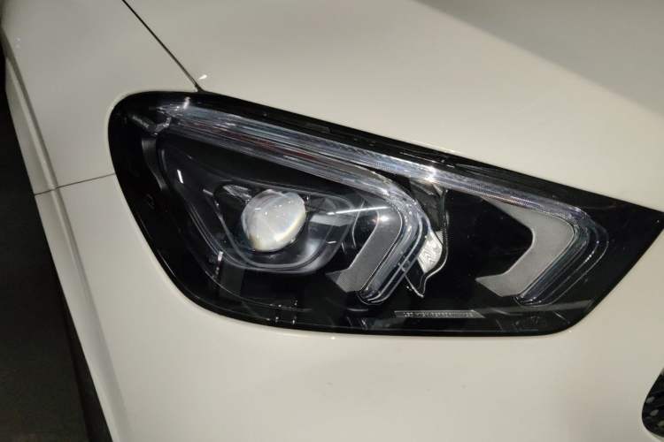 Used Mercedes-Benz GLE Coupe 2020 GLE 450 4MATIC Coupe SUV Luxury Model Right Front Headlight