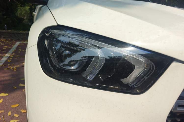 Used Mercedes-Benz GLE Coupe 2020 GLE 450 4MATIC Coupe SUV Fashion Model Right Front Headlight