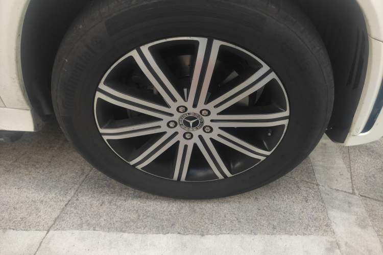 Used Mercedes-Benz GLE Coupe 2020 GLE 350 4MATIC Coupe SUV Luxury Model Right Front Wheel Hub