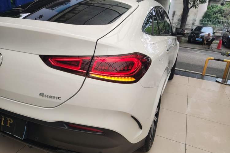Used Mercedes-Benz GLE Coupe 2020 GLE 350 4MATIC Coupe SUV Luxury Model Right Rear Taillight