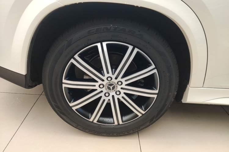 Used Mercedes-Benz GLE Coupe 2020 GLE 350 4MATIC Coupe SUV Luxury Model Right Rear Wheel Hub
