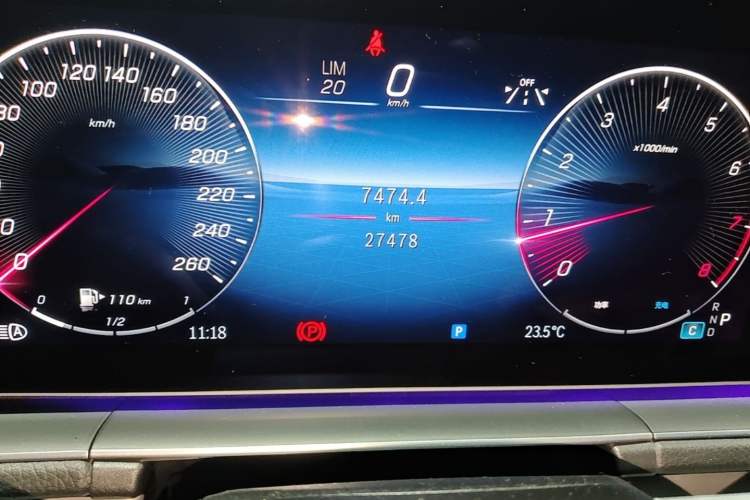 Used Mercedes-Benz GLE Coupe  Odometer Close Up