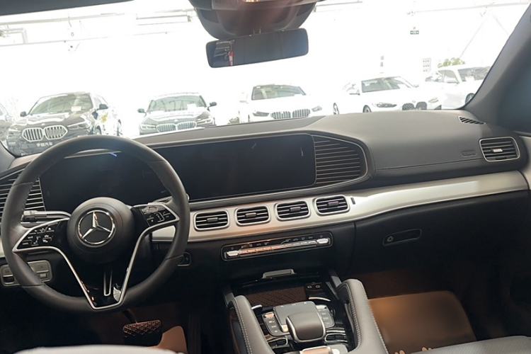 Used Mercedes-Benz GLE Coupe 2024 GLE 450 4MATIC Coupe SUV Fashion Model Audio And AC Panel