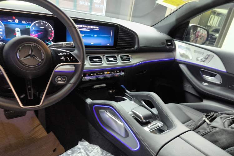 Used Mercedes-Benz GLE Coupe 2024 GLE 450 4MATIC Coupe SUV Fashion Model Audio And AC Panel