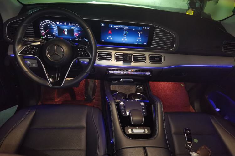 Used Mercedes-Benz GLE Coupe 2024 GLE 350 4MATIC Coupe SUV Fashion Model Center Console