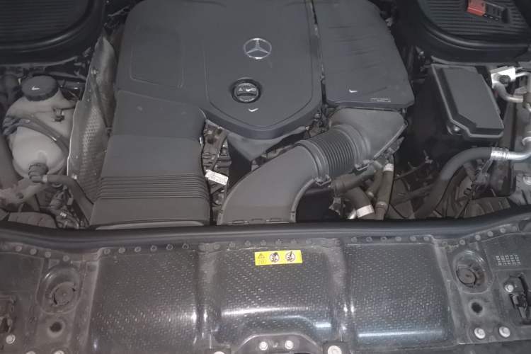 Used Mercedes-Benz GLE Coupe 2024 GLE 350 4MATIC Coupe SUV Fashion Model Engine Bay