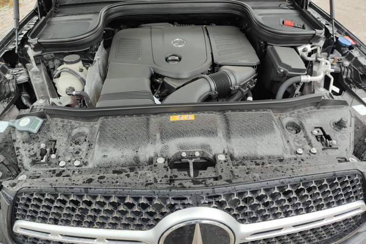 Used Mercedes-Benz GLE Coupe 2024 GLE 350 4MATIC Coupe SUV Fashion Model Engine Bay
