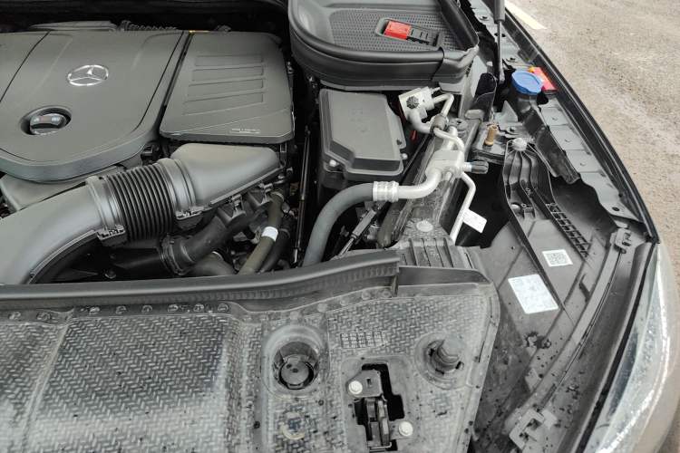 Used Mercedes-Benz GLE Coupe 2024 GLE 350 4MATIC Coupe SUV Fashion Model Engine Bay Left
