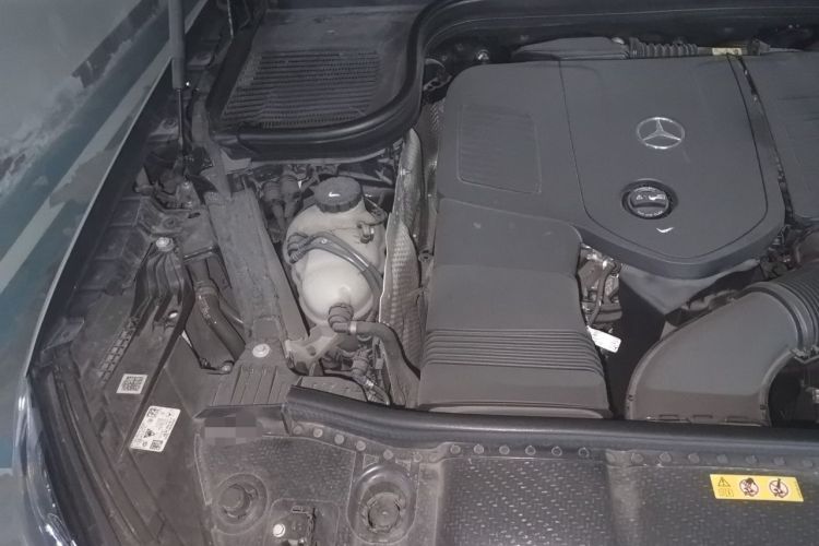 Used Mercedes-Benz GLE Coupe 2024 GLE 350 4MATIC Coupe SUV Fashion Model Engine Bay Right