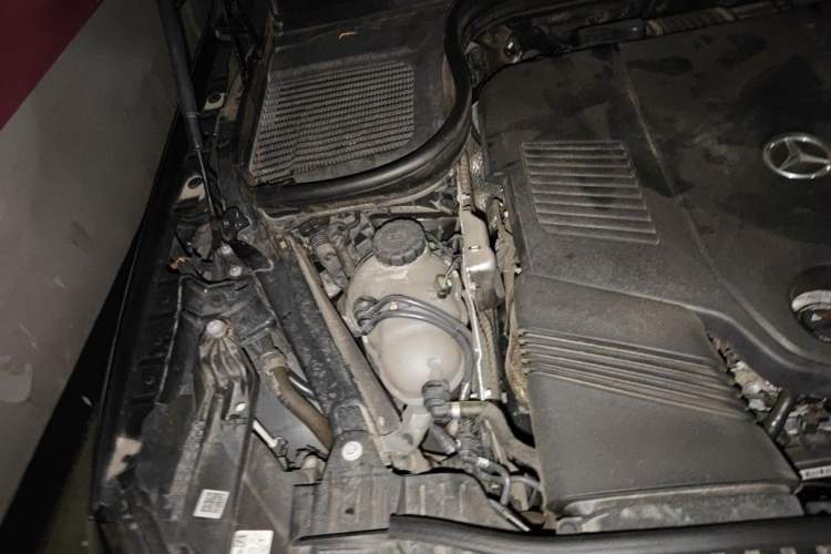 Used Mercedes-Benz GLE Coupe 2024 GLE 450 4MATIC Coupe SUV Luxury Model Engine Bay Right