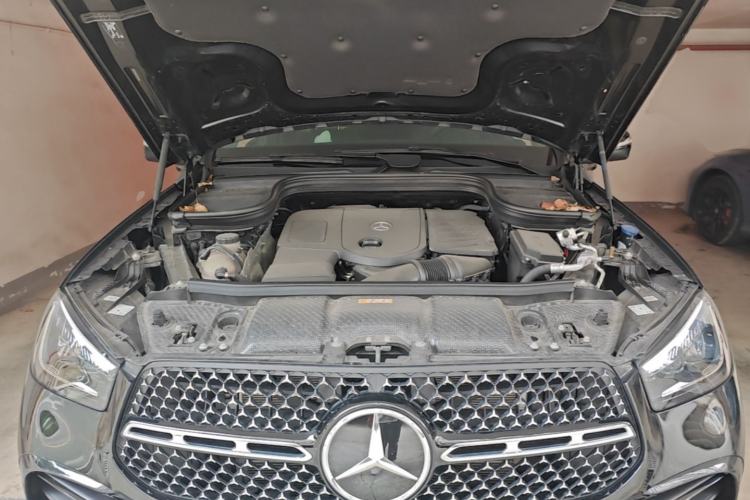 Used Mercedes-Benz GLE Coupe 2024 GLE 350 4MATIC Coupe SUV Luxury Model Engine Bay